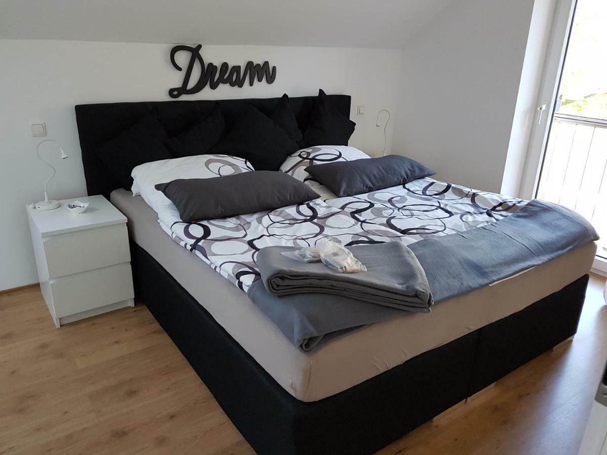 Haus Am Hang; Ferienwohnung Fernblick Stolberg  Extérieur photo